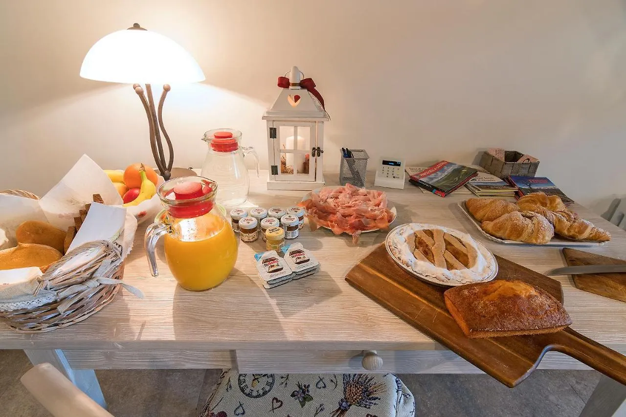 B&B Contrade Alte Sant'Anna d'Alfaedo Italy